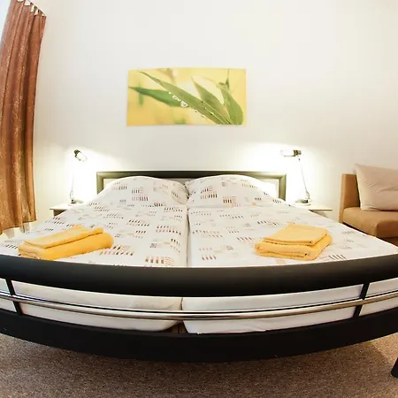 Apartmany - Penzion Smetanka Gasthof Budweis